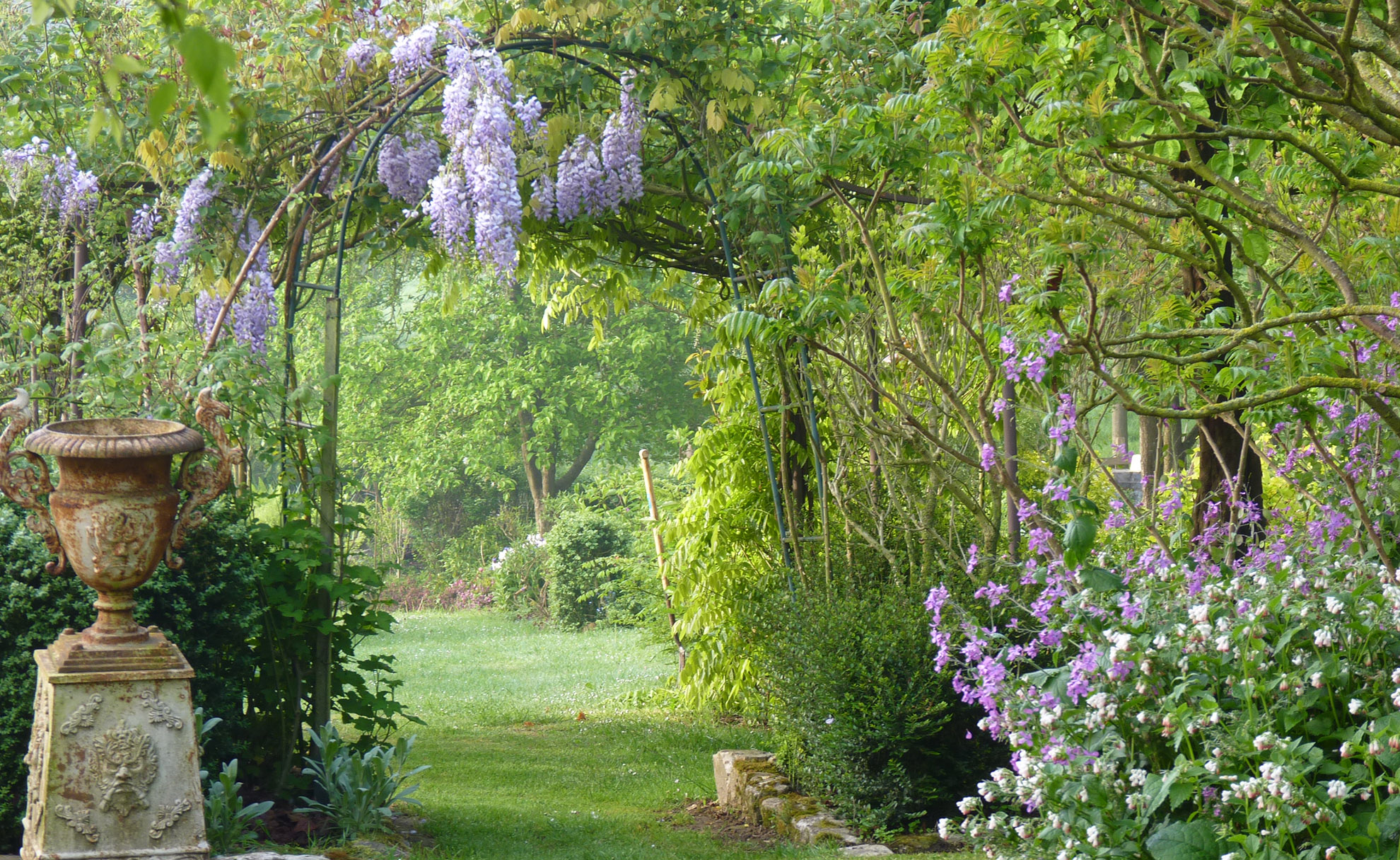 6 parcs et jardins en fleurs à visiter maintenant